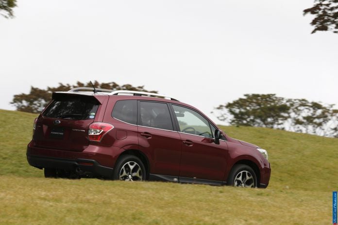2014 Subaru Forester - фотография 10 из 134 2014 Subaru Forester - фотография 10 из 134