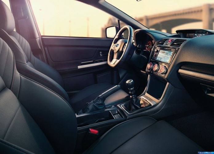 2015 Subaru WRX - фотография 17 из 25 2015 Subaru WRX - фотография 17 из 25