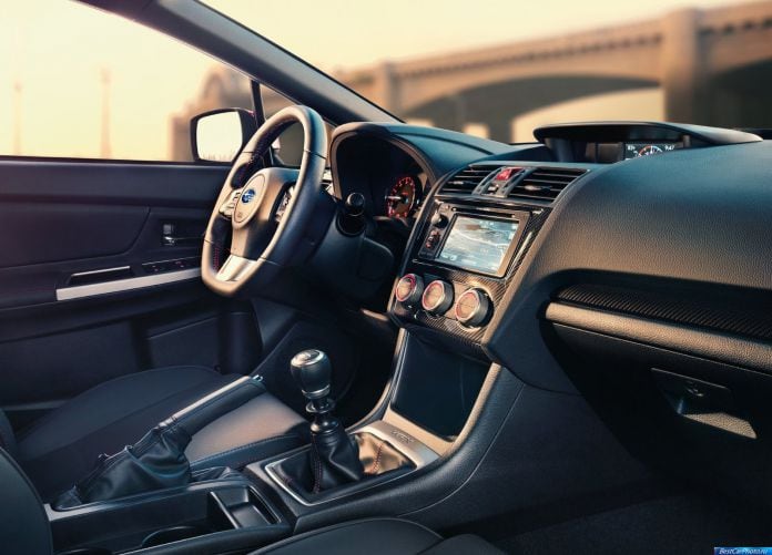 2015 Subaru WRX - фотография 18 из 25 2015 Subaru WRX - фотография 18 из 25