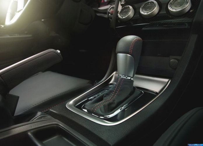 2015 Subaru WRX - фотография 20 из 25 2015 Subaru WRX - фотография 20 из 25