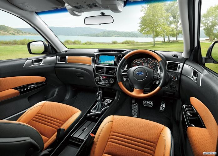2015 Subaru Exiga Crossover 7 - фотография 10 из 13 2015 Subaru Exiga Crossover 7 - фотография 10 из 13