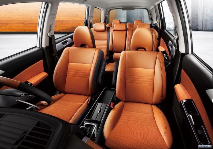 2015 Subaru Exiga Crossover 7 - фотография 11 из 13 2015 Subaru Exiga Crossover 7 - фотография 11 из 13
