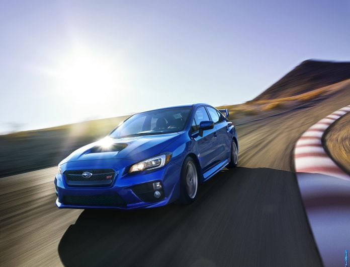 2015 Subaru WRX STI - фотография 2 из 21