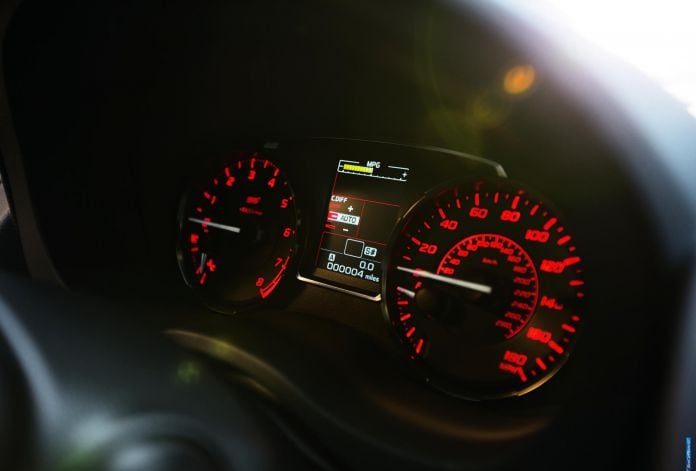 2015 Subaru WRX STI - фотография 19 из 21 2015 Subaru WRX STI - фотография 19 из 21