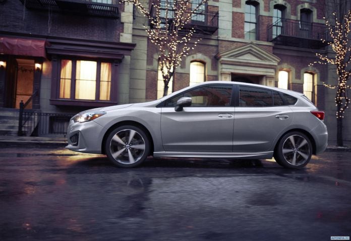 2017 Subaru Impreza 5-door - фотография 2 из 13