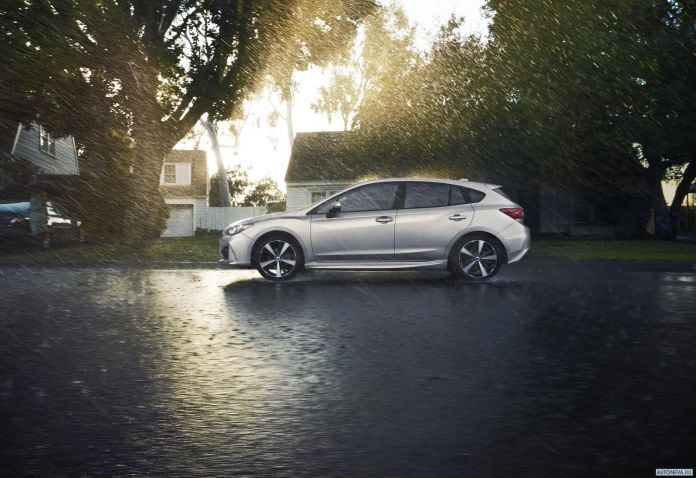 2017 Subaru Impreza 5-door - фотография 4 из 13