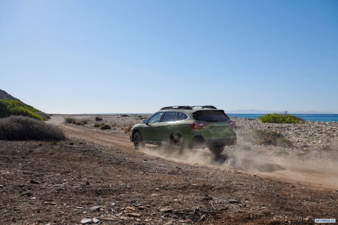 2020 Subaru Outback Onyx Edition XT - фотография 7 из 10
