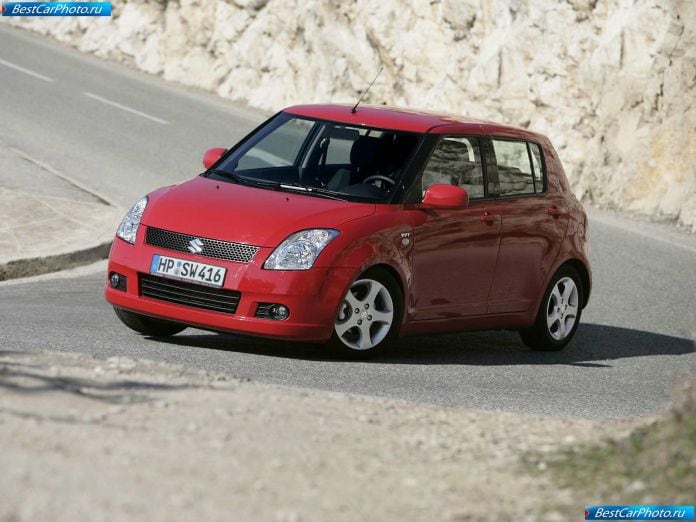 2005 Suzuki Swift - фотография 10 из 64
