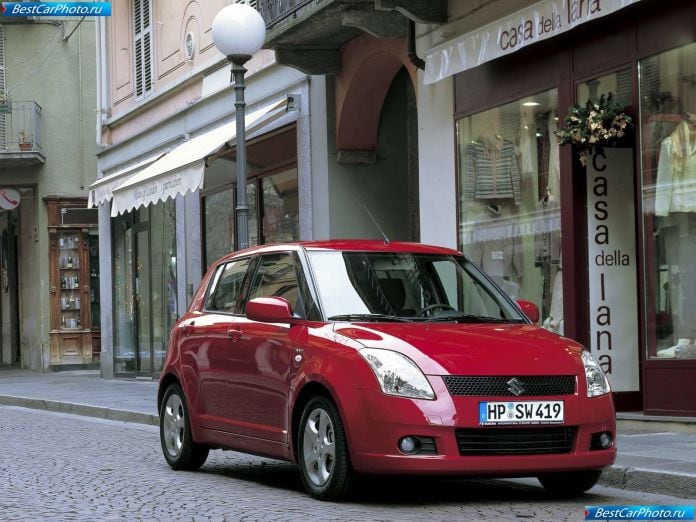 2005 Suzuki Swift - фотография 16 из 64