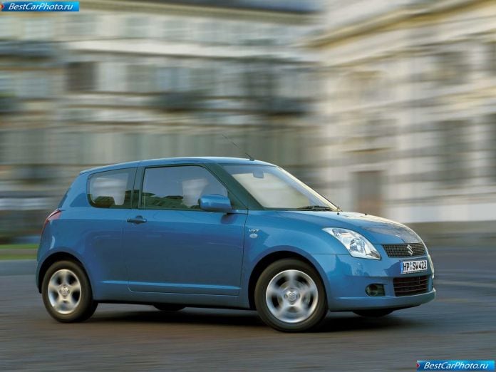 2005 Suzuki Swift - фотография 32 из 64