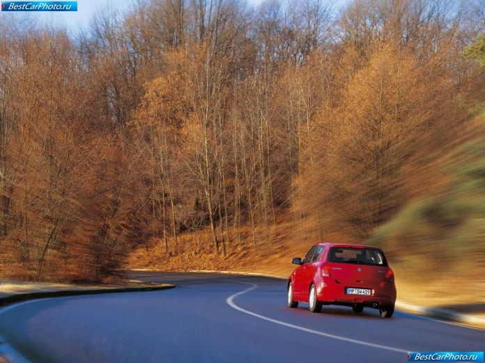 2005 Suzuki Swift - фотография 54 из 64