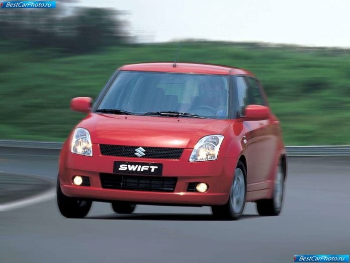 2005 Suzuki Swift Vvt - фотография 2 из 16