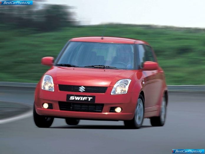 2005 Suzuki Swift Vvt - фотография 2 из 16 2005 Suzuki Swift Vvt - фотография 2 из 16