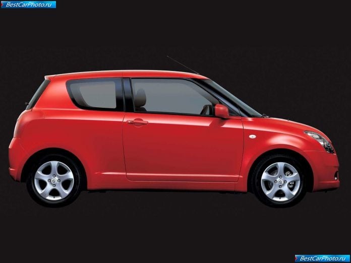 2005 Suzuki Swift Vvt - фотография 5 из 16 2005 Suzuki Swift Vvt - фотография 5 из 16