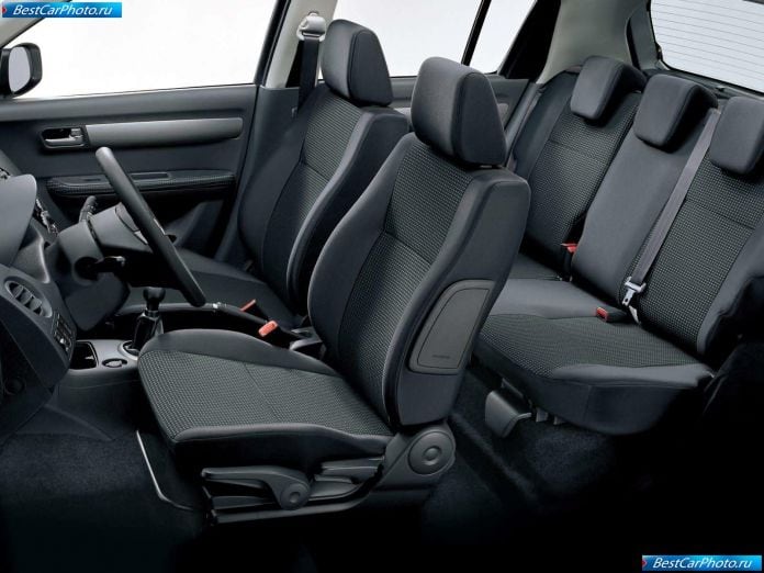 2005 Suzuki Swift Vvt - фотография 16 из 16 2005 Suzuki Swift Vvt - фотография 16 из 16