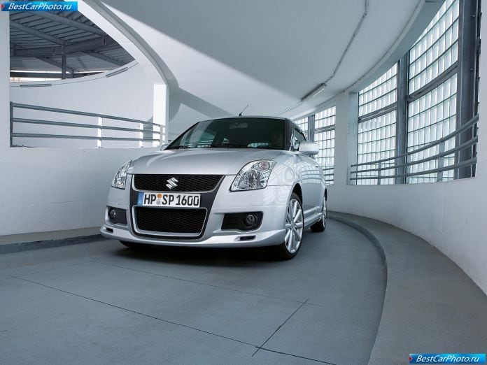 2007 Suzuki Swift Sport - фотография 3 из 101 2007 Suzuki Swift Sport - фотография 3 из 101