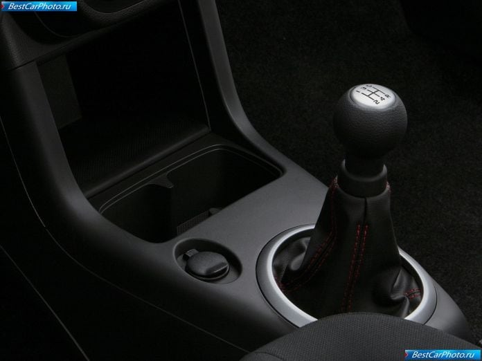 2007 Suzuki Swift Sport - фотография 72 из 101
