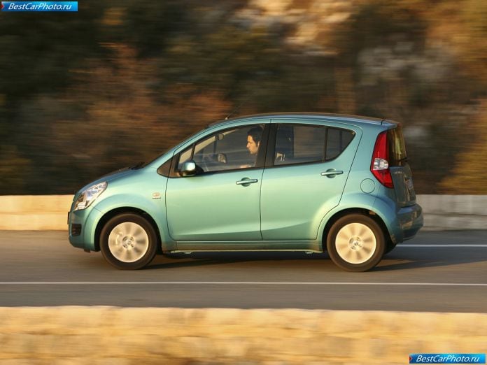 2008 Suzuki Splash - фотография 41 из 102