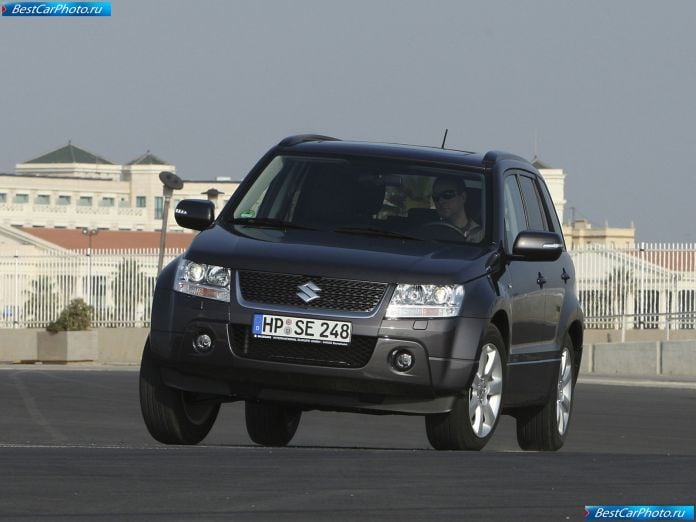 2009 Suzuki Grand Vitara - фотография 18 из 92
