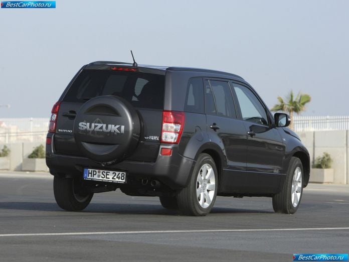 2009 Suzuki Grand Vitara - фотография 38 из 92