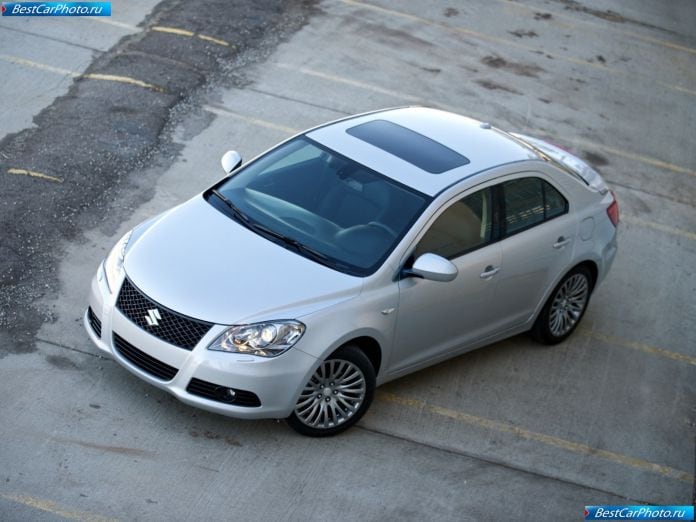 2010 Suzuki Kizashi - фотография 9 из 83 2010 Suzuki Kizashi - фотография 9 из 83