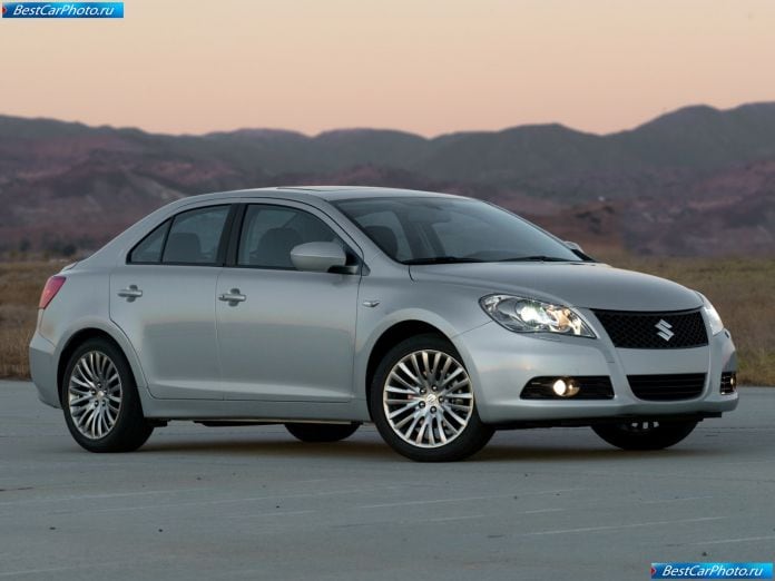 2010 Suzuki Kizashi - фотография 12 из 83