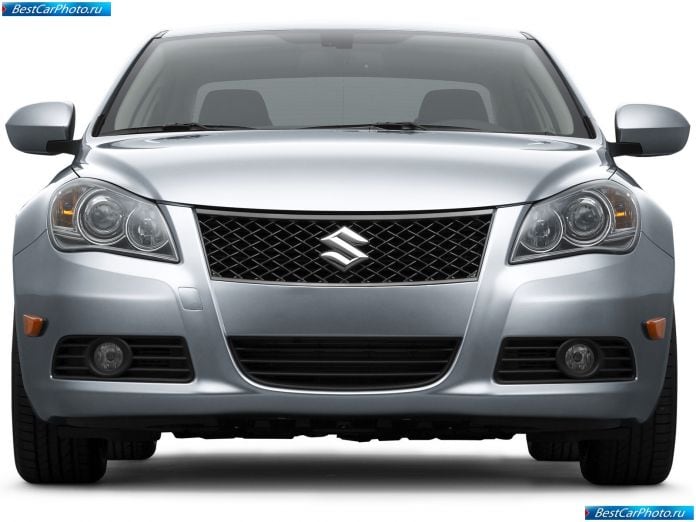 2010 Suzuki Kizashi - фотография 38 из 83