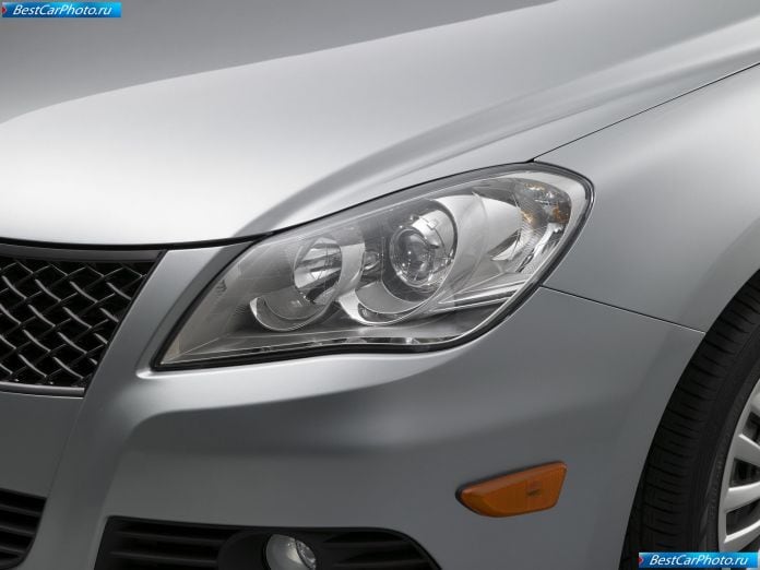 2010 Suzuki Kizashi - фотография 61 из 83