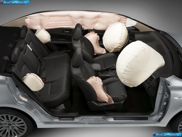 2010 Suzuki Kizashi - фотография 69 из 83