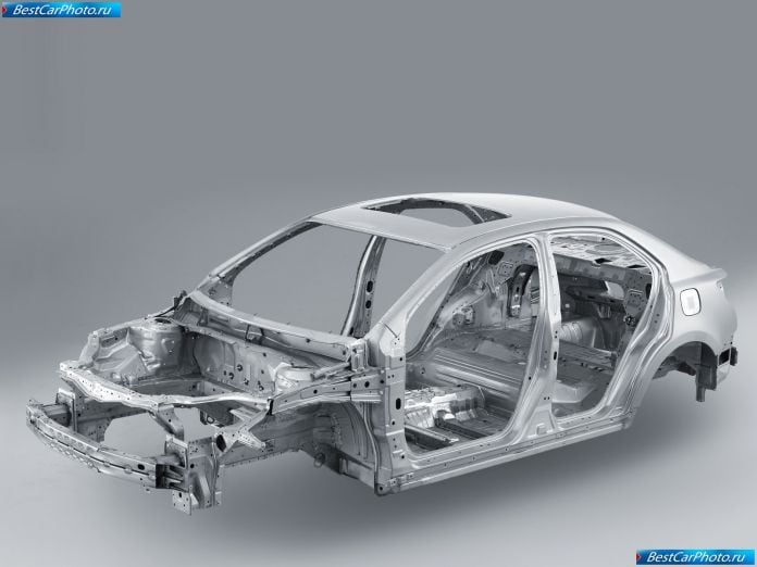 2010 Suzuki Kizashi - фотография 77 из 83