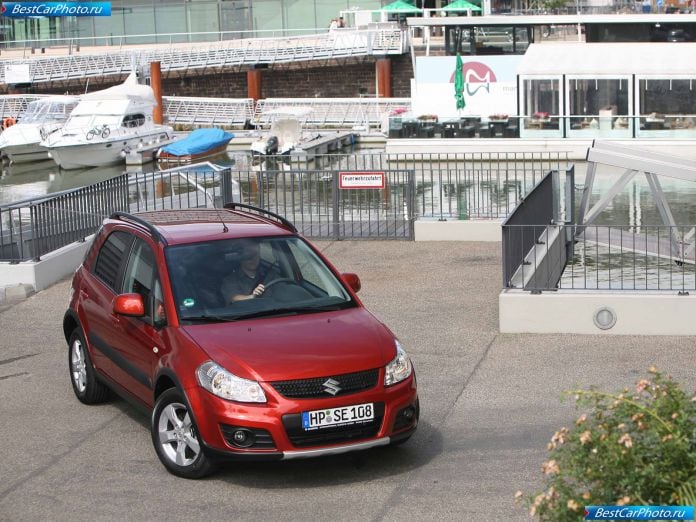 2010 Suzuki Sx4 - фотография 13 из 66