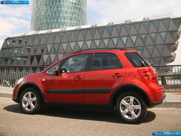 2010 Suzuki Sx4 - фотография 29 из 66