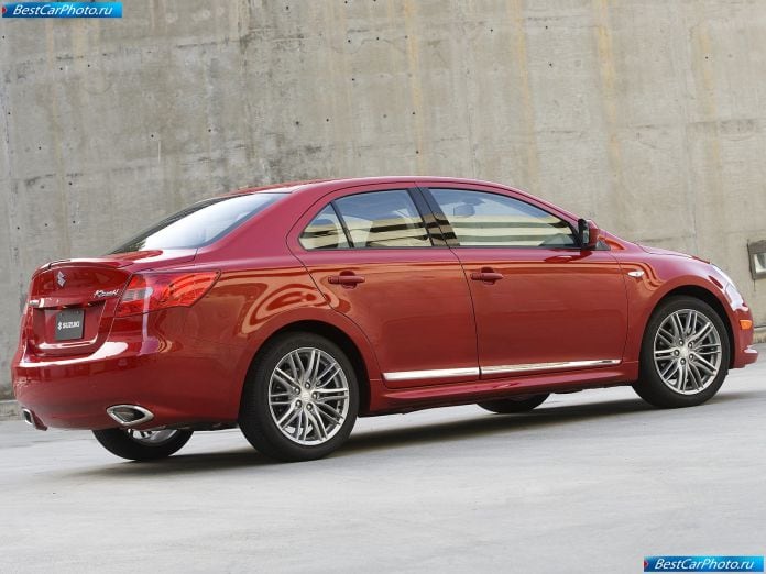 2011 Suzuki Kizashi Sport - фотография 13 из 63