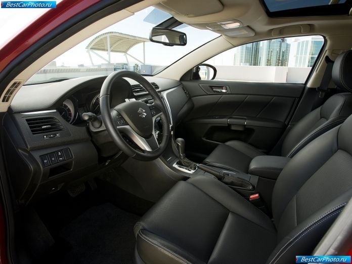 2011 Suzuki Kizashi Sport - фотография 50 из 63 2011 Suzuki Kizashi Sport - фотография 50 из 63
