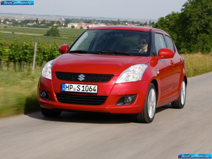 2011 Suzuki Swift - фотография 12 из 49 2011 Suzuki Swift - фотография 12 из 49