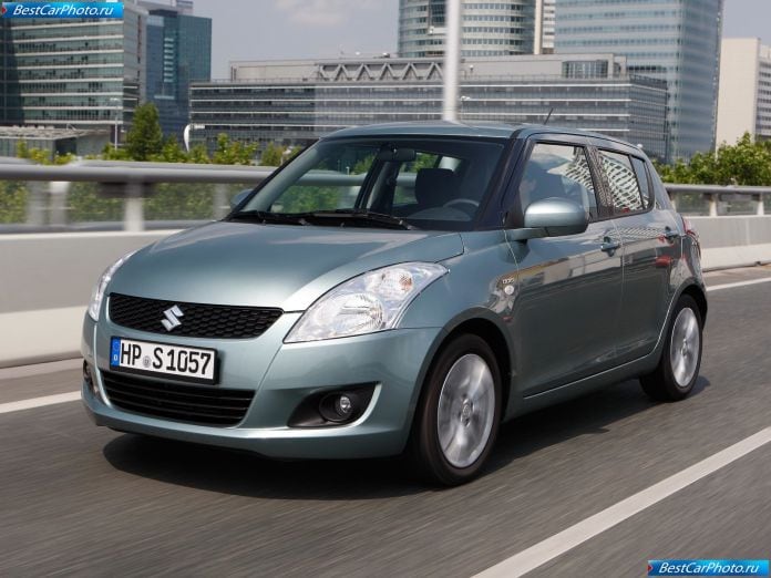 2011 Suzuki Swift - фотография 15 из 49 2011 Suzuki Swift - фотография 15 из 49