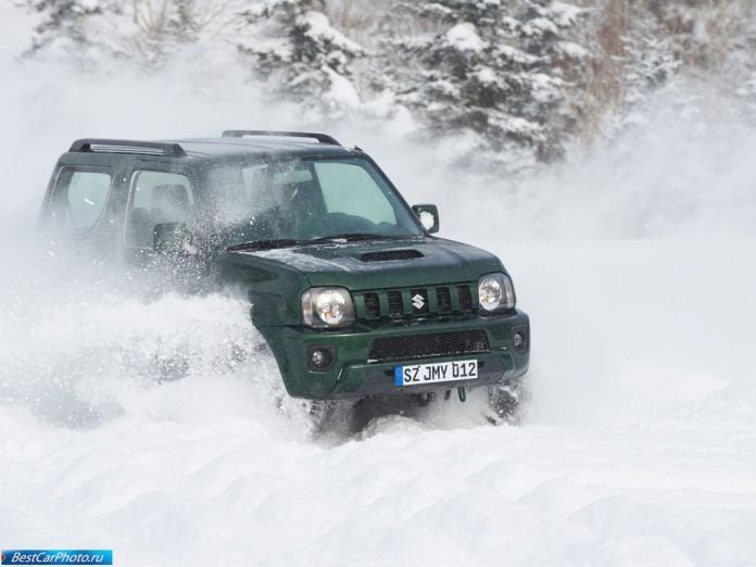 2012 Suzuki Jimny - фотография 1 из 27
