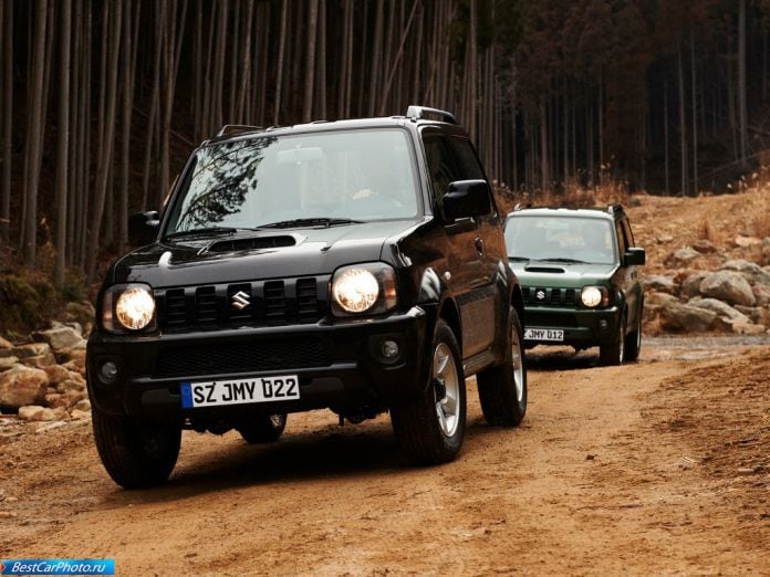 2012 Suzuki Jimny - фотография 8 из 27