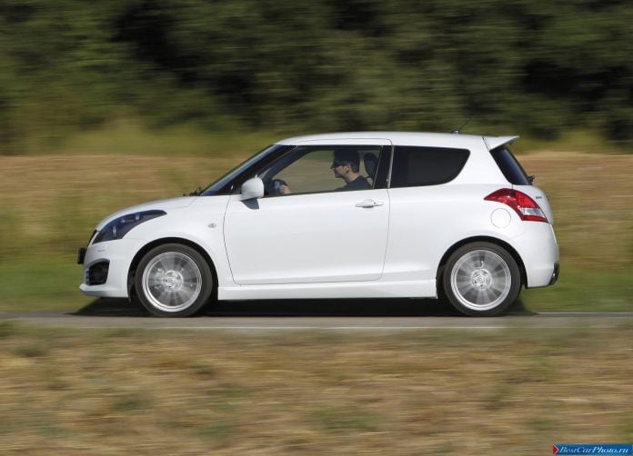 2012 Suzuki Swift Sport - фотография 35 из 93