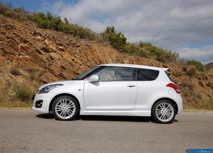 2012 Suzuki Swift Sport - фотография 36 из 93