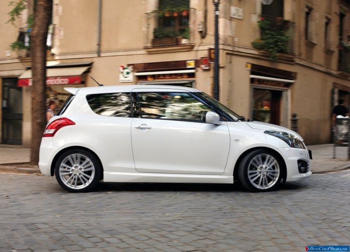 2012 Suzuki Swift Sport - фотография 38 из 93