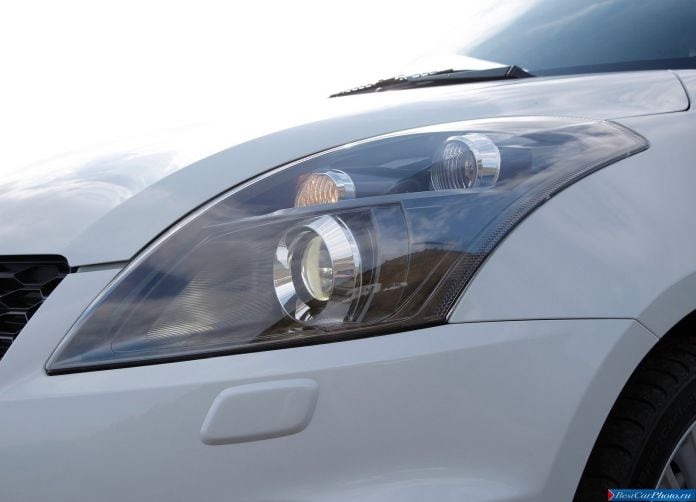 2012 Suzuki Swift Sport - фотография 80 из 93