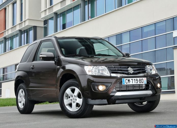 2013 Suzuki Grand Vitara 3door - фотография 17 из 30 2013 Suzuki Grand Vitara 3door - фотография 17 из 30