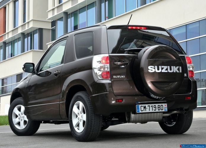 2013 Suzuki Grand Vitara 3door - фотография 18 из 30 2013 Suzuki Grand Vitara 3door - фотография 18 из 30