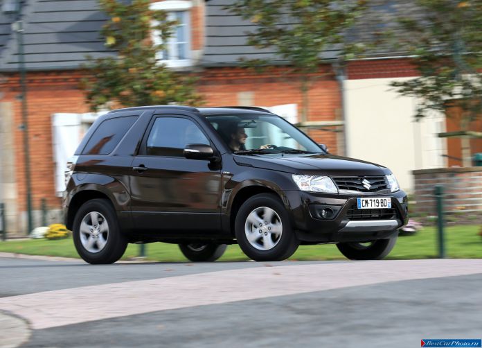 2013 Suzuki Grand Vitara 3door - фотография 28 из 30