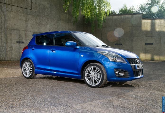 2013 Suzuki Swift Sport 5door - фотография 2 из 6 2013 Suzuki Swift Sport 5door - фотография 2 из 6