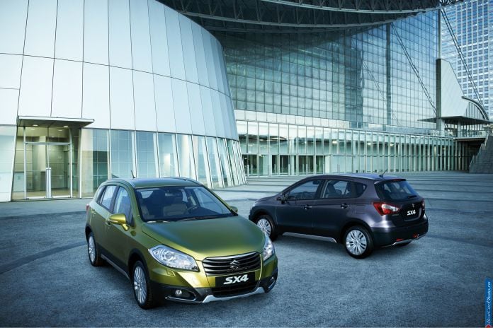 2013 Suzuki SX4 - фотография 4 из 11 2013 Suzuki SX4 - фотография 4 из 11