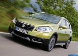 suzuki_2014-sx4_1600x1200_010.jpg