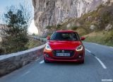suzuki_2018_swift_049.jpg
