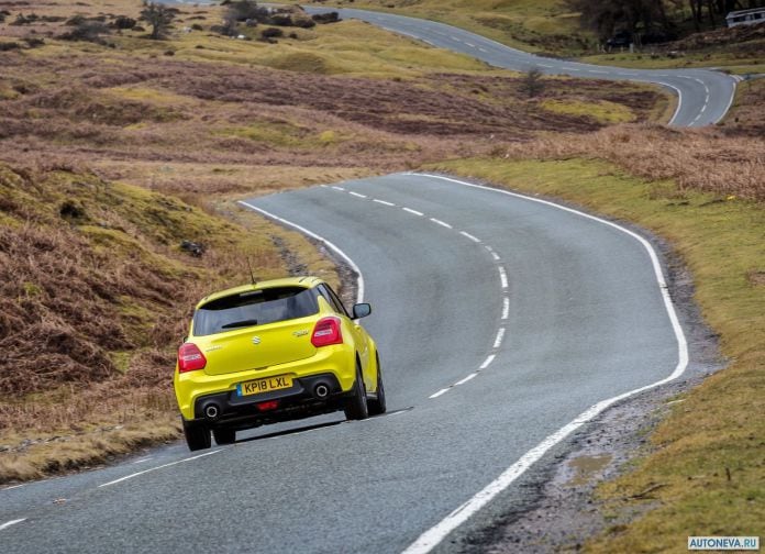 2018 Suzuki Swift Sport - фотография 28 из 56